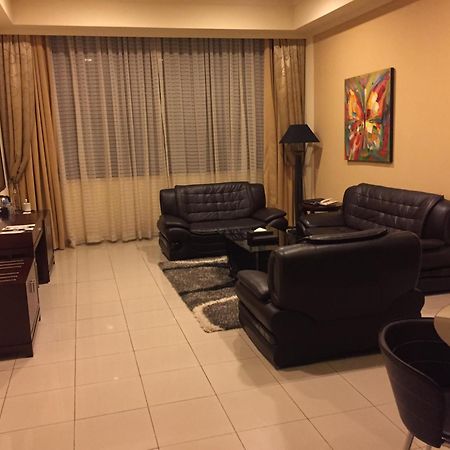 Royal Grand Hotel Monrovia Szoba fotó