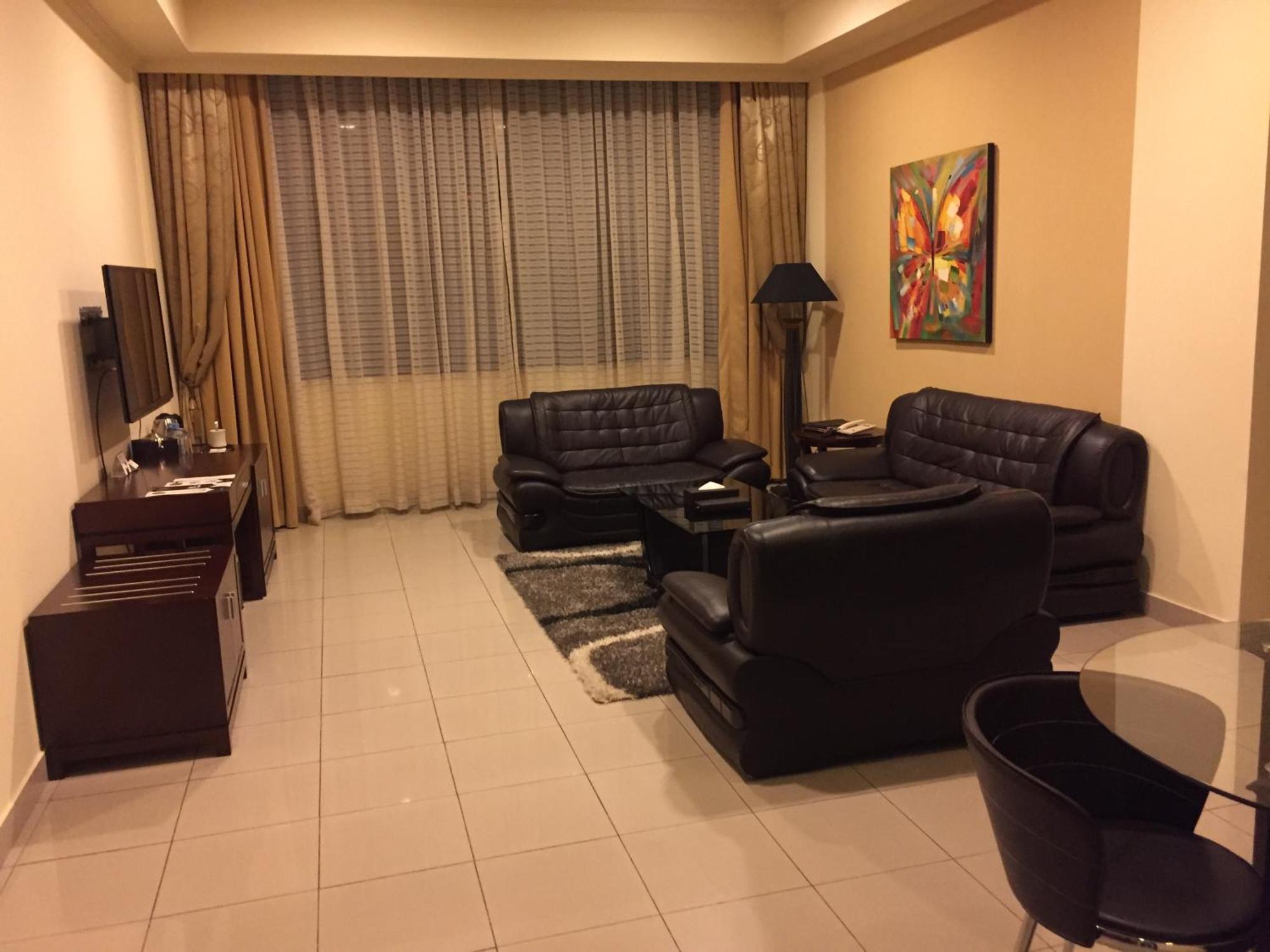 Royal Grand Hotel Monrovia Szoba fotó